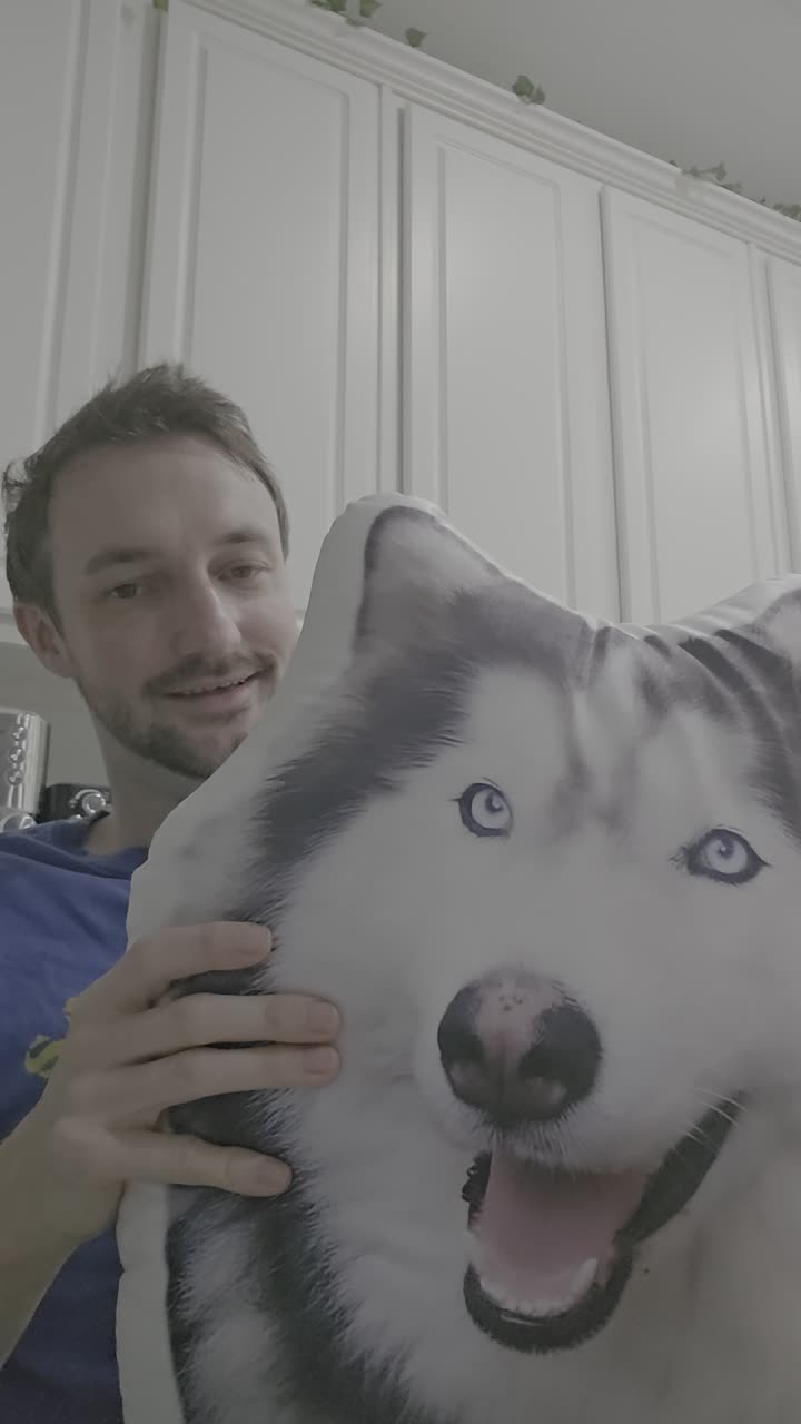 Video story thumbnail